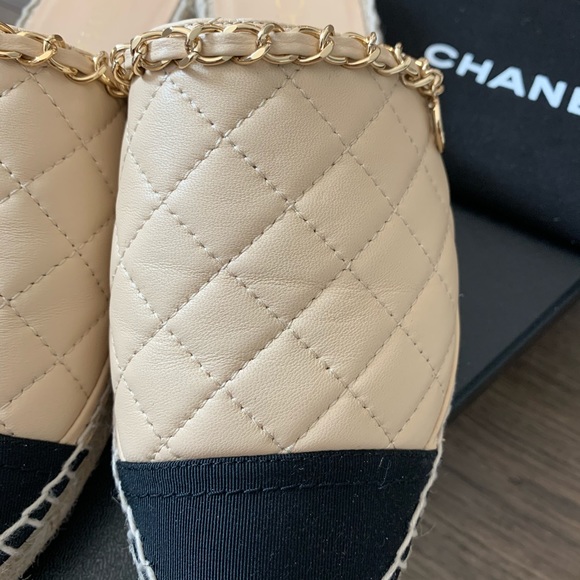 Chanel Quilted CC Espadrilles Mules - Picture 11 of 14